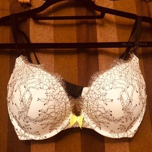 Victoria’s Secret Push Up Bra Size 34c